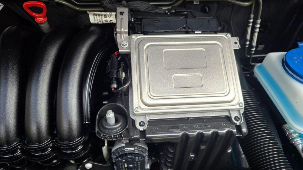 MERCEDES-BENZ B CLASS