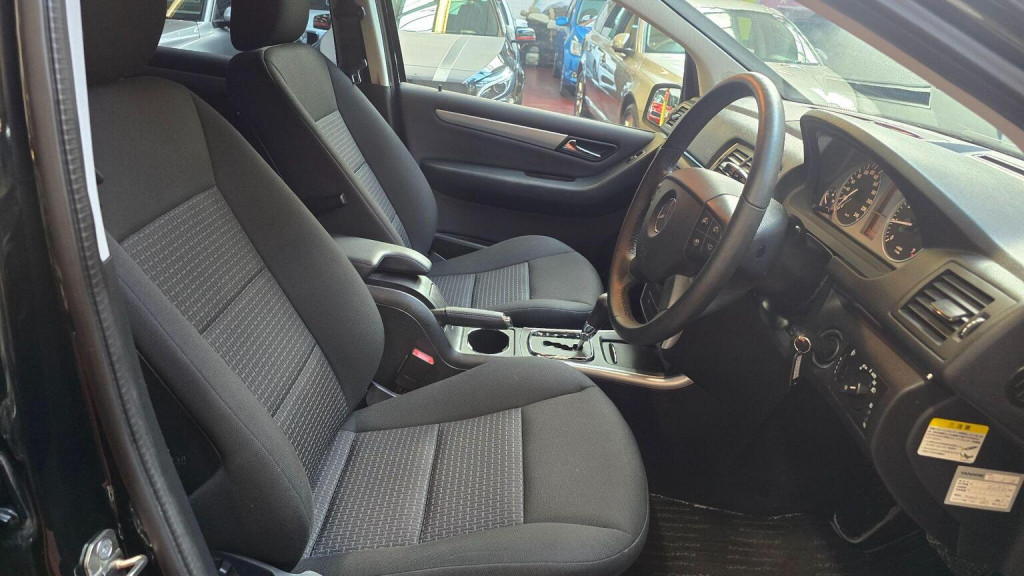 MERCEDES-BENZ B CLASS