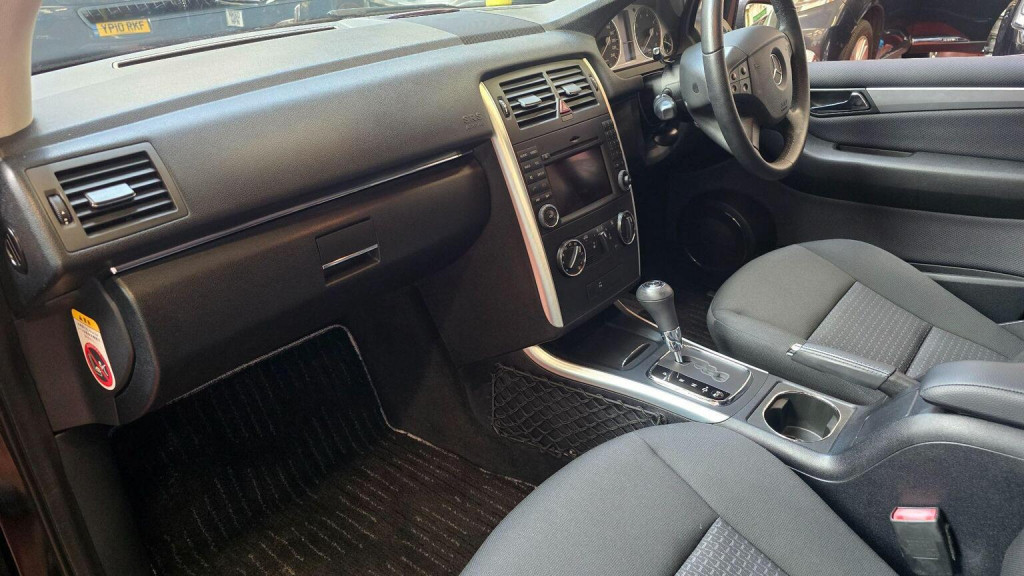 MERCEDES-BENZ B CLASS