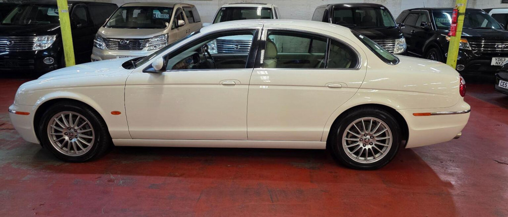 JAGUAR S-TYPE