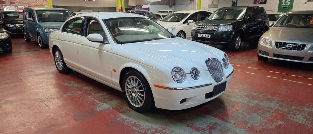JAGUAR S-TYPE