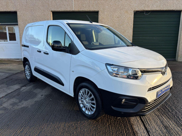 TOYOTA PROACE CITY