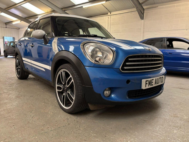 MINI COUNTRYMAN