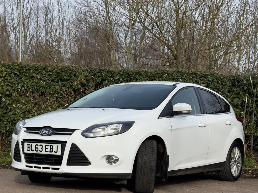 FORD FOCUS 1.0T EcoBoost Zetec Navigator Euro 5 (s/s) 5dr