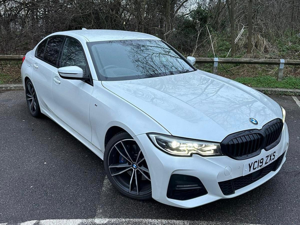 BMW 3 SERIES 2.0 330i M Sport Saloon