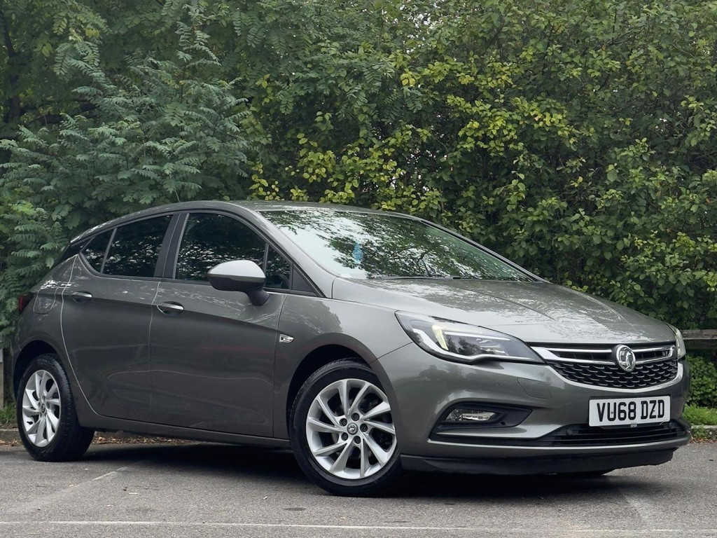 VAUXHALL ASTRA 1.6 CDTi ecoTEC BlueInjection Tech Line Nav