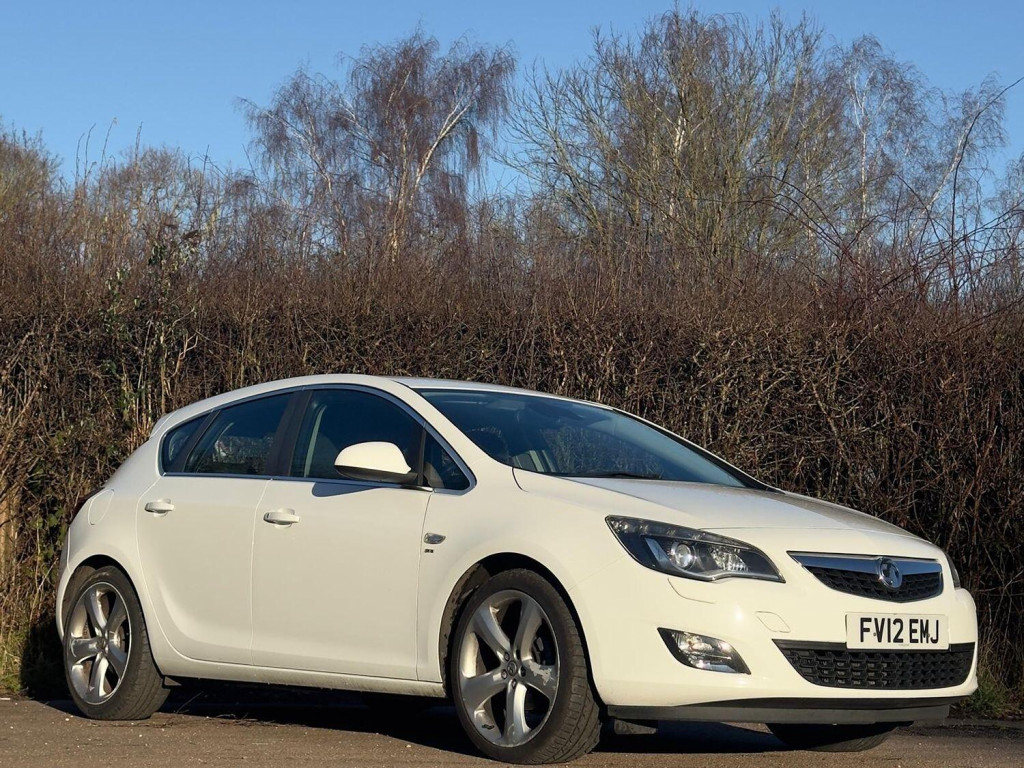 VAUXHALL ASTRA 1.4T 16v SRi Euro 5 5dr
