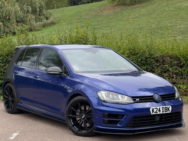 VOLKSWAGEN GOLF 2015