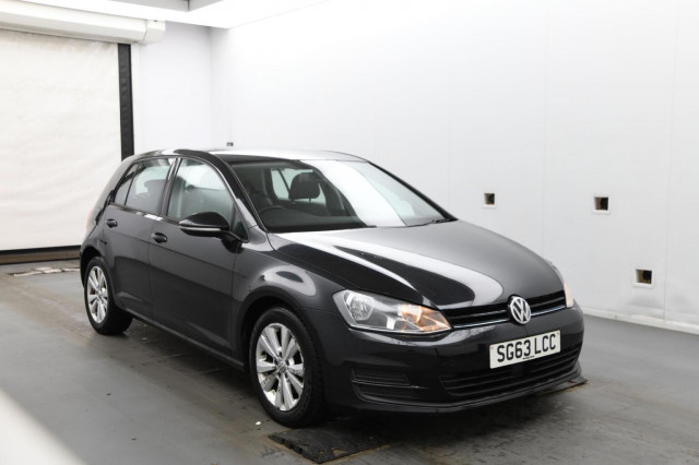 VOLKSWAGEN GOLF 2013