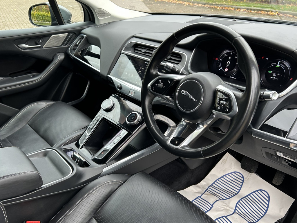 JAGUAR I-Pace