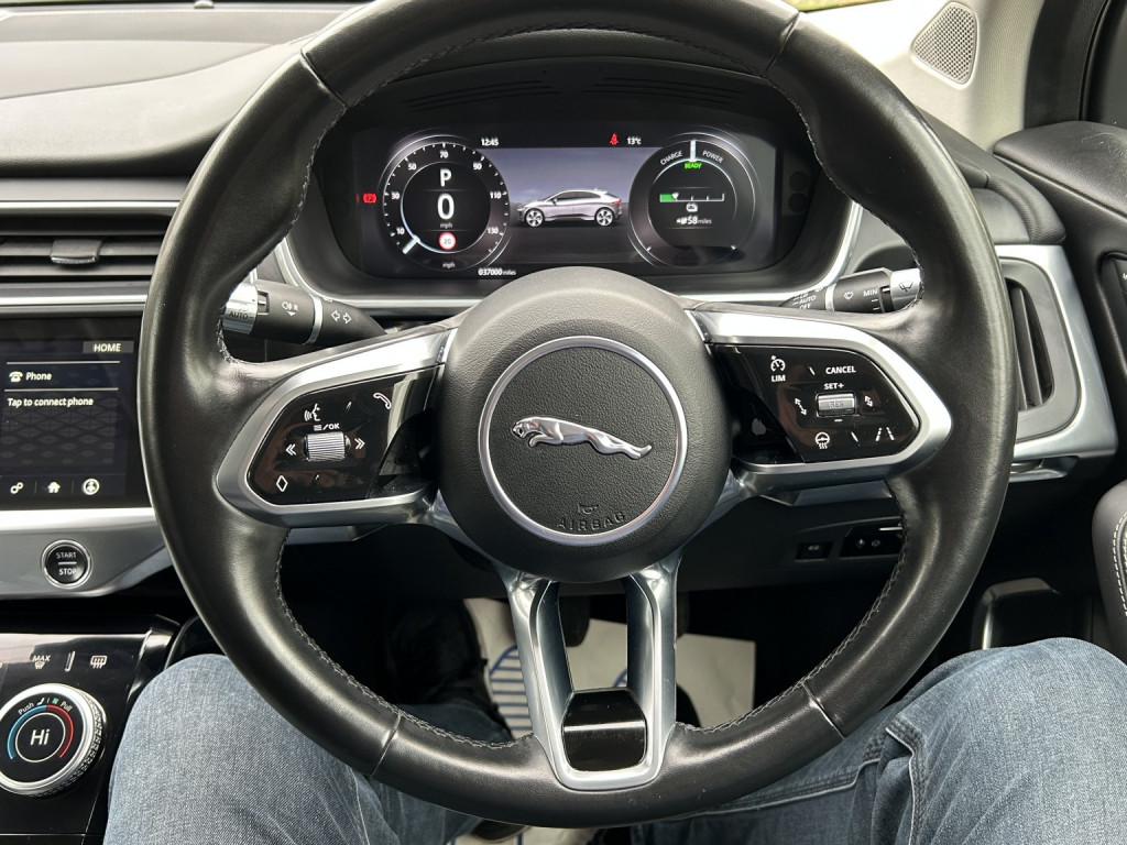 JAGUAR I-Pace