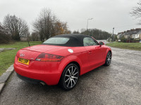 AUDI TT