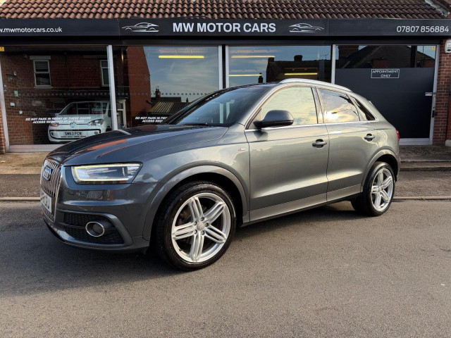 AUDI Q3 2.0 TFSI S line S Tronic quattro Euro 5 (s/s) 5dr