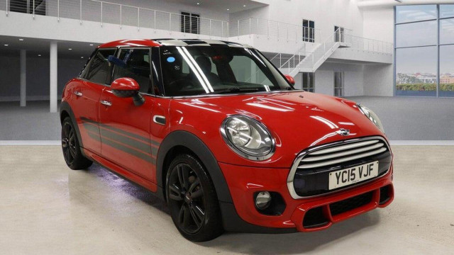 MINI HATCH 1.5 Cooper Euro 6 (s/s) 5dr
