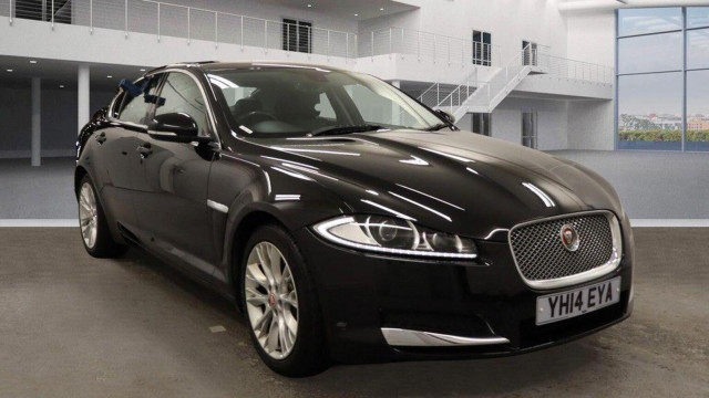 JAGUAR XF 2.2d Luxury Auto Euro 5 (s/s) 4dr