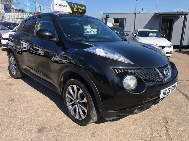 NISSAN JUKE