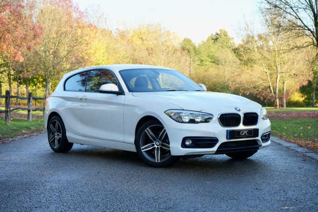 BMW 1 SERIES