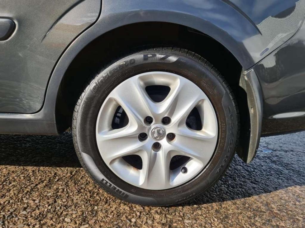 VAUXHALL ZAFIRA