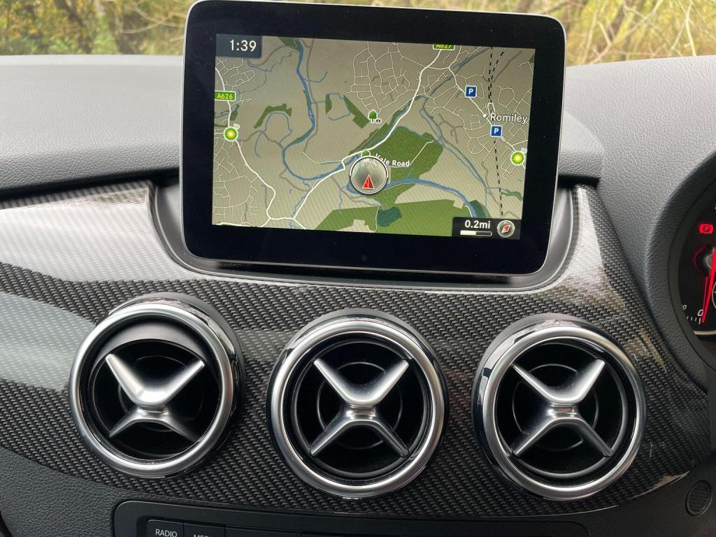 MERCEDES-BENZ B CLASS