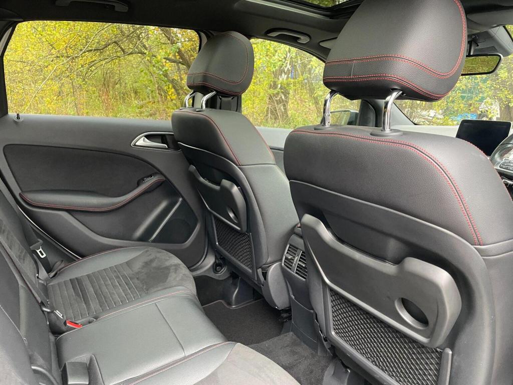 MERCEDES-BENZ B CLASS