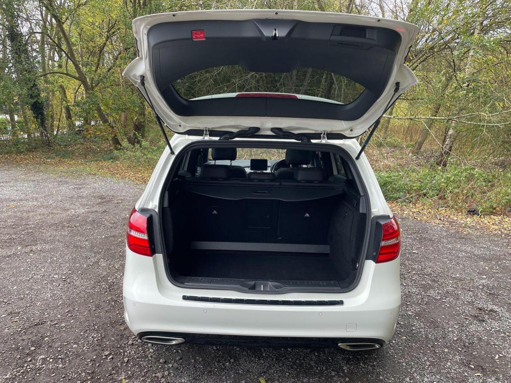 MERCEDES-BENZ B CLASS