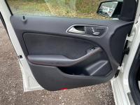 MERCEDES-BENZ B CLASS