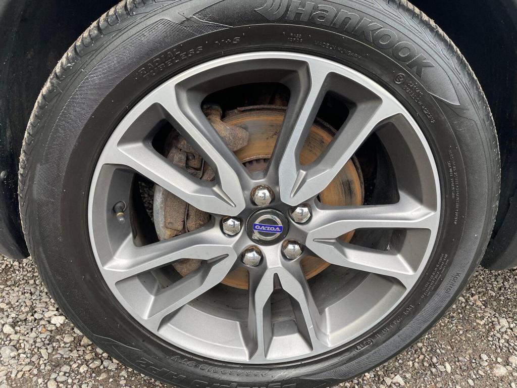 VOLVO V60 CROSS COUNTRY