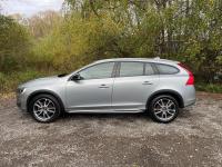 VOLVO V60 CROSS COUNTRY
