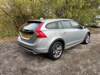VOLVO V60 CROSS COUNTRY