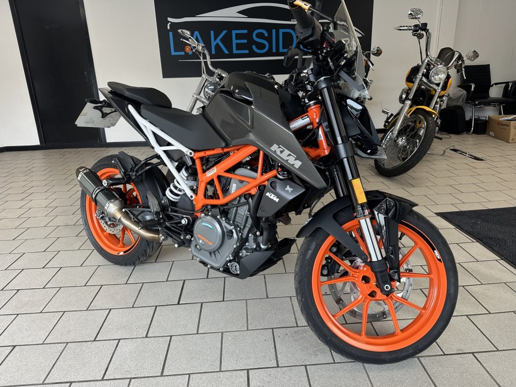 KTM 390 DUKE