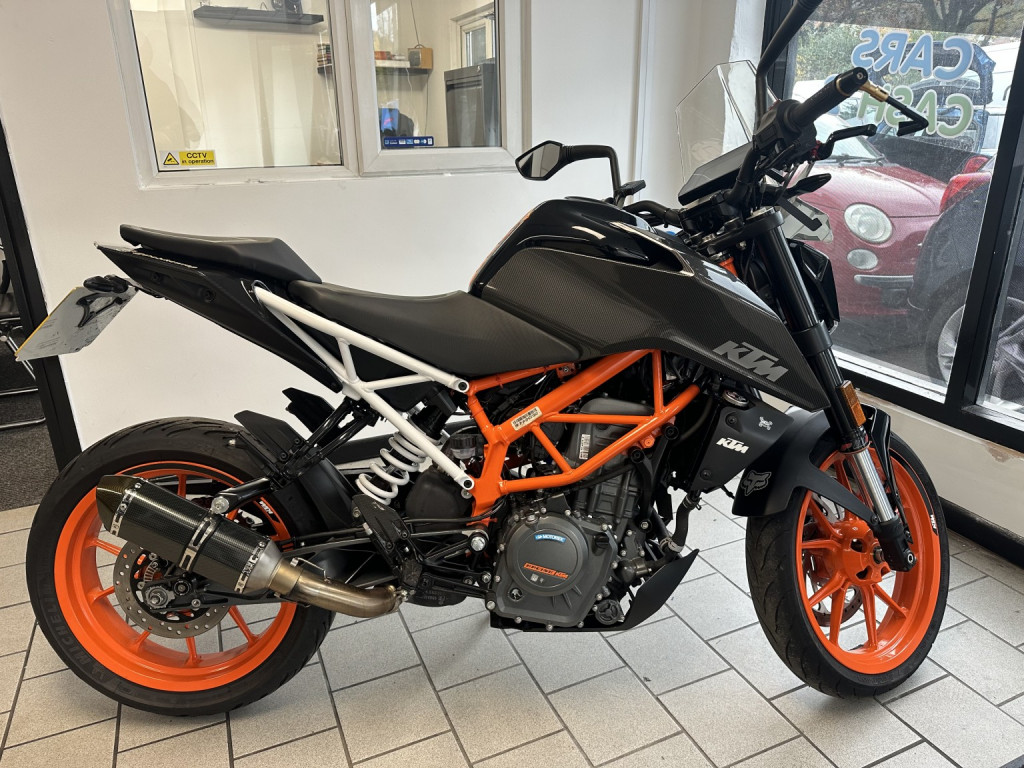 KTM 390 DUKE