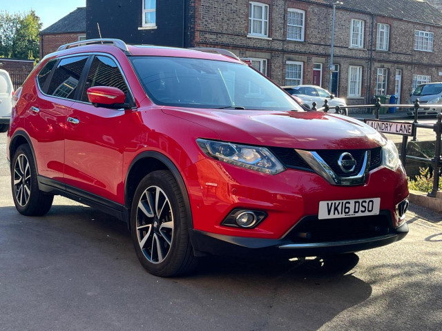 NISSAN X-TRAIL