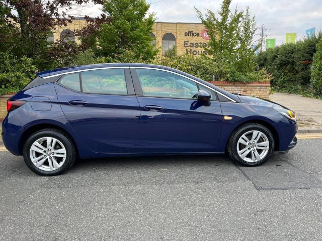 VAUXHALL ASTRA 1.6 CDTi BlueInjection Design Euro 6 (s/s) 5dr