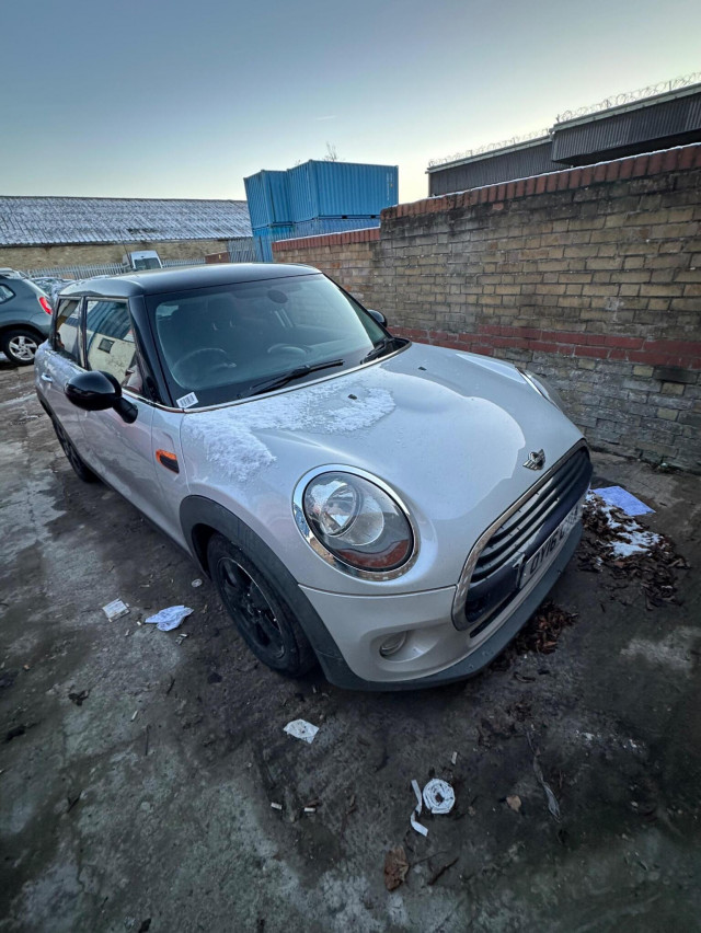 MINI HATCH 1.5 Cooper D Euro 6 (s/s) 5dr