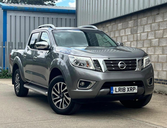 NISSAN NAVARA