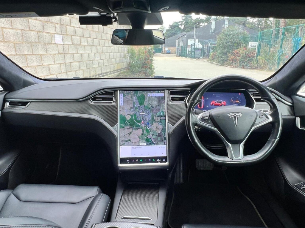 TESLA MODEL S