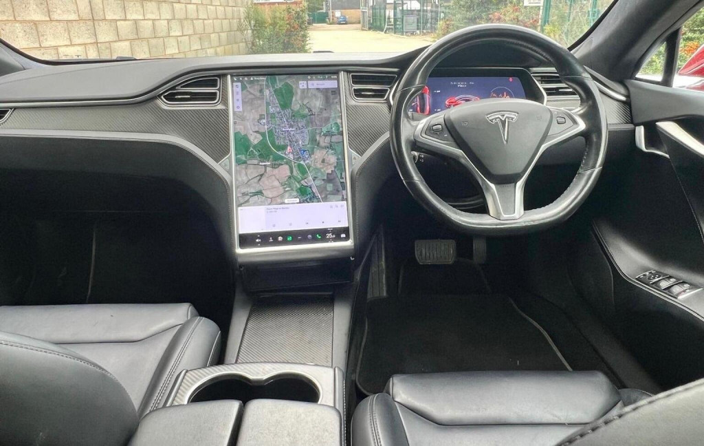 TESLA MODEL S