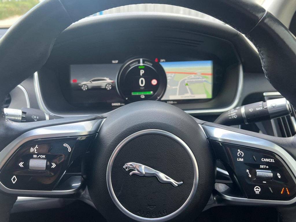 JAGUAR I-Pace
