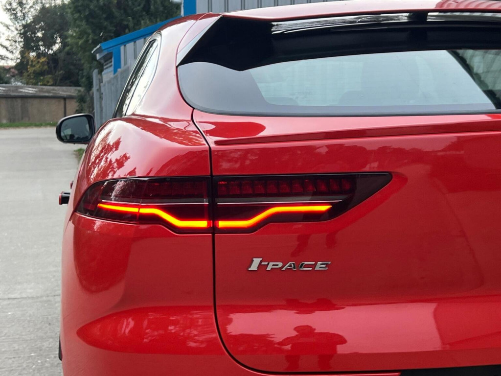 JAGUAR I-Pace