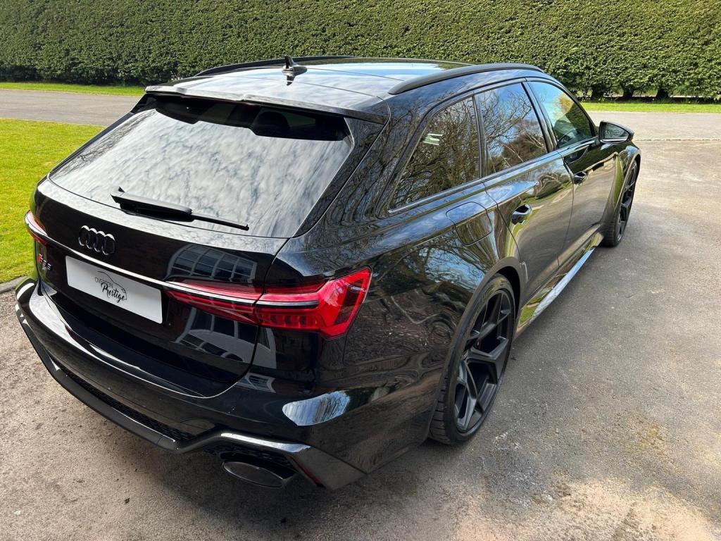 AUDI RS6