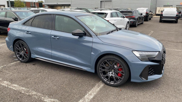AUDI RS3