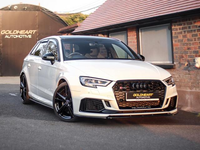 AUDI RS3