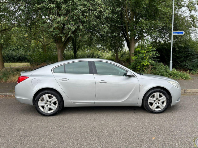 VAUXHALL INSIGNIA 2.0 CDTi Exclusiv