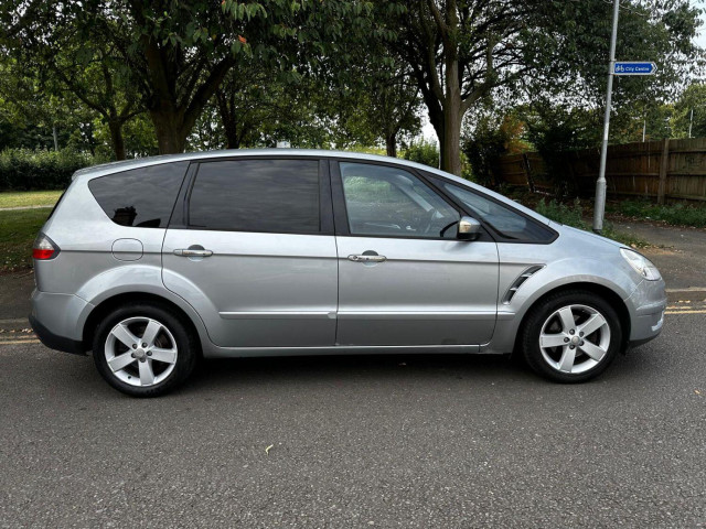 FORD S-MAX 2.0 TDCi Titanium