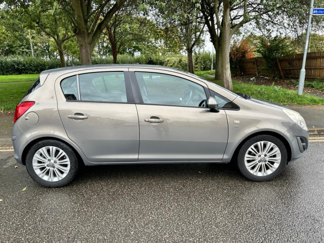 VAUXHALL CORSA 1.4 16V SE