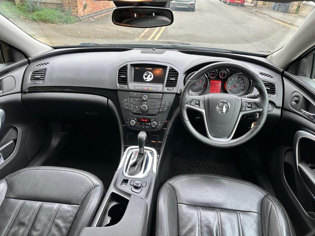 VAUXHALL INSIGNIA