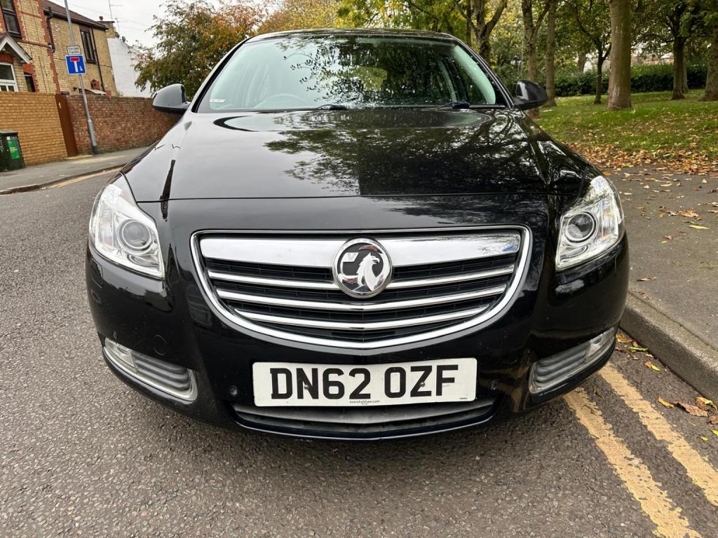 VAUXHALL INSIGNIA