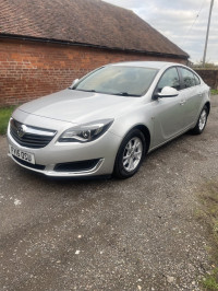 VAUXHALL INSIGNIA
