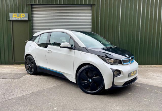 BMW I3