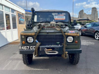 LAND ROVER DEFENDER 90